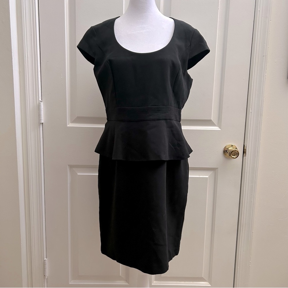 Ann Taylor Peplum Cap Sleeve Dress in Black, Sz 10